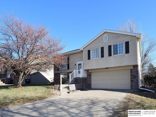 2921 N 152nd Avenue, Omaha, NE, 68116 | Card Image