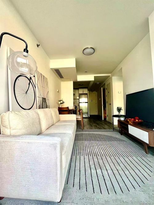 apt-205-869 57th St, Brooklyn, NY, 11220-5192 | Card Image