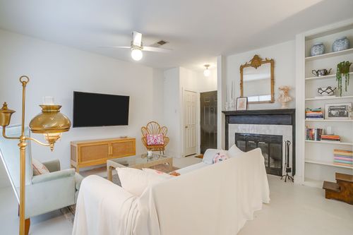 3415 Monticello Park Pl, Fort Worth, TX, 76107-1887 | Card Image