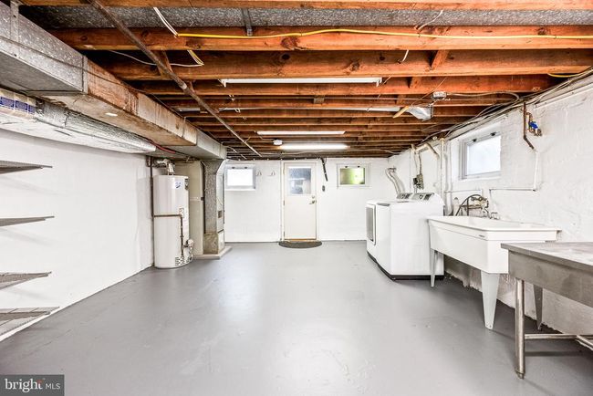 319 Hume Ave, Home with 2 bedrooms, 2 bathrooms and null parking in ALEXANDRIA VA | Image 21