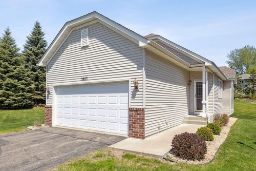 3803 Meadowview Way, Saint Bonifacius, MN, 55375-1325 | Card Image