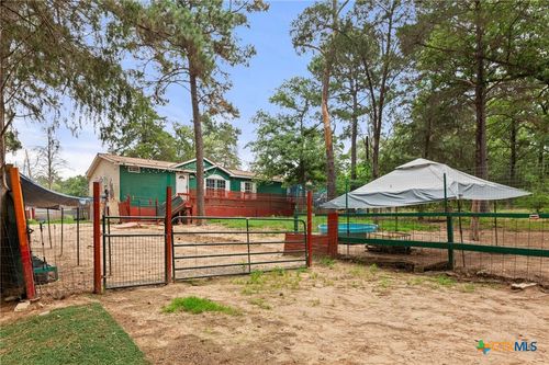 216 Squirrel Run, Paige, TX, 78659-4980 | Card Image