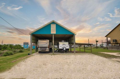 6194 S Shore St, Sargent, TX, 77414-8884 | Card Image