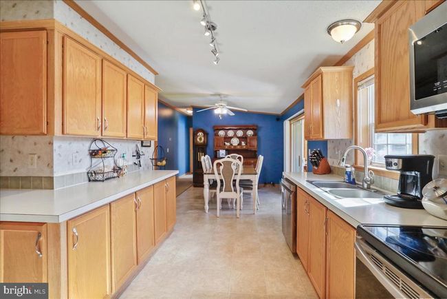 6194 Milo School Rd, House other with 4 bedrooms, 3 bathrooms and null parking in GREAT CACAPON WV | Image 10