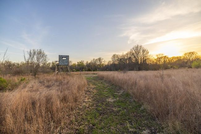14310 E State Route A, House other with 3 bedrooms, 3 bathrooms and null parking in Archie MO | Image 77