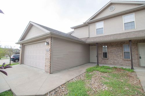 3923 Snowy Owl Dr, COLUMBIA, MO, 65202-3989 | Card Image