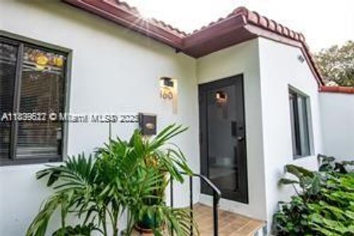 360-360 Ne 87th St, El Portal, FL, 33138-3020 | Card Image