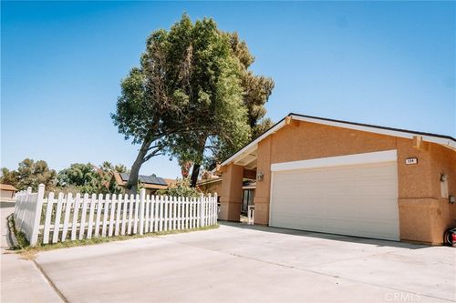 134 N American St, Ridgecrest, CA, 93555-3932 | Card Image