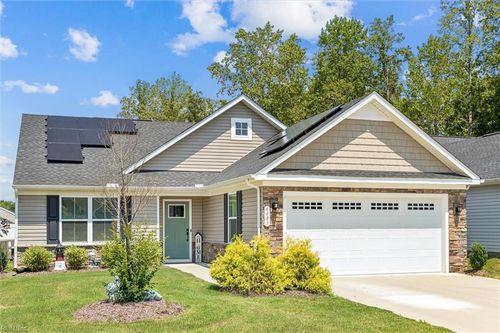 6681 Jackson Cole Cir, Gloucester, VA, 23061-4469 | Card Image