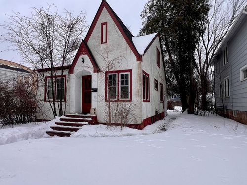 2406 4th Ave E, Hibbing, MN, 55746 | Card Image