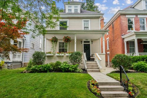 693 Wilson Ave, Columbus, OH, 43205-2852 | Card Image