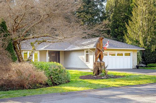 8619 Kingcome Cres, North Saanich, BC, V8L5C8 | Card Image