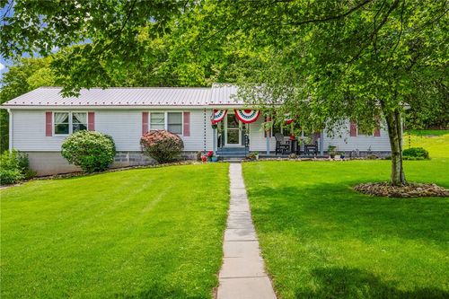 168 Leister Rd, Fairhope, PA, 15538-2916 | Card Image