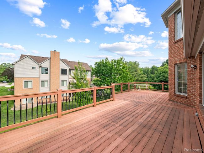 82-web-or-mls-P2211809.jpg | Image 8