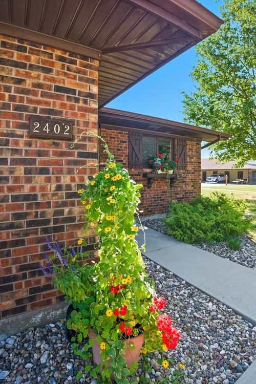 2402 Woodwind Ct, Kirksville, MO, 63501-2094 | Card Image