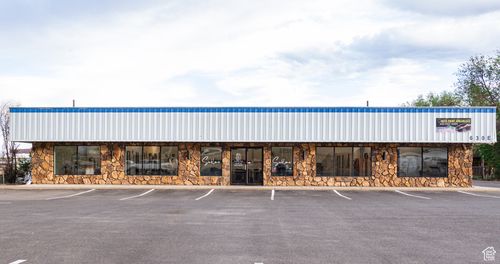 630 E Main St, Vernal, UT, 84078-2704 | Card Image