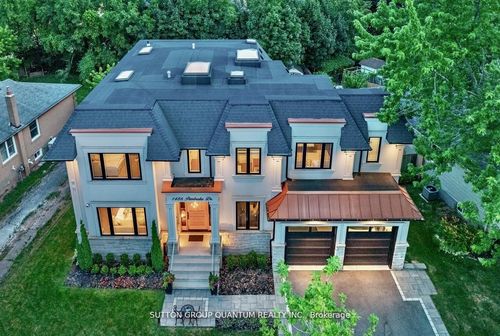 1486 Pembroke Dr, Oakville, ON, L6H1V8 | Card Image