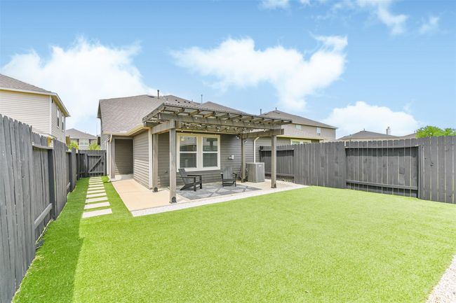 7014 Highland Cypress Trl, House other with 3 bedrooms, 3 bathrooms and 2 parking in Cypress TX | Image 36