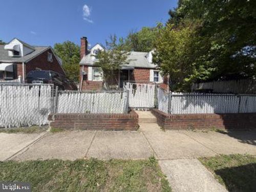 2202 Banning Pl, HYATTSVILLE, MD, 20783-2849 | Card Image