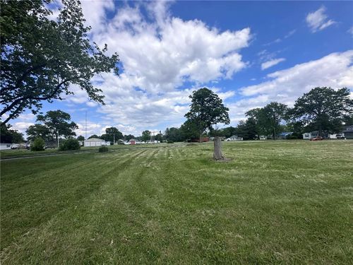 Lot 4 N Mill Street, Flora, IL, 62839 | Card Image