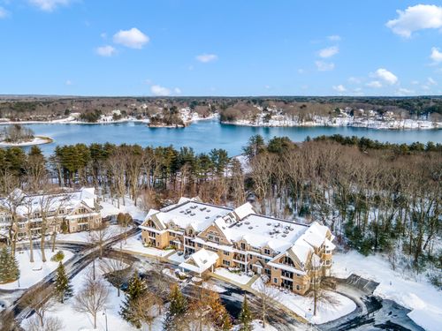 g107-100 Shepard'S Cove Road, Kittery, ME, 03904 | Card Image