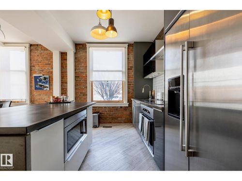 203-10141 95 St Nw, Edmonton, AB, T5H2A8 | Card Image