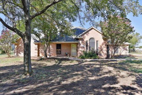 14309 Meadowland Circle, Newark, TX, 76071 | Card Image