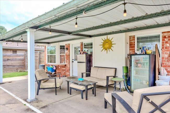 391 Roberts Ave, House other with 3 bedrooms, 2 bathrooms and null parking in Bridge City TX | Image 19
