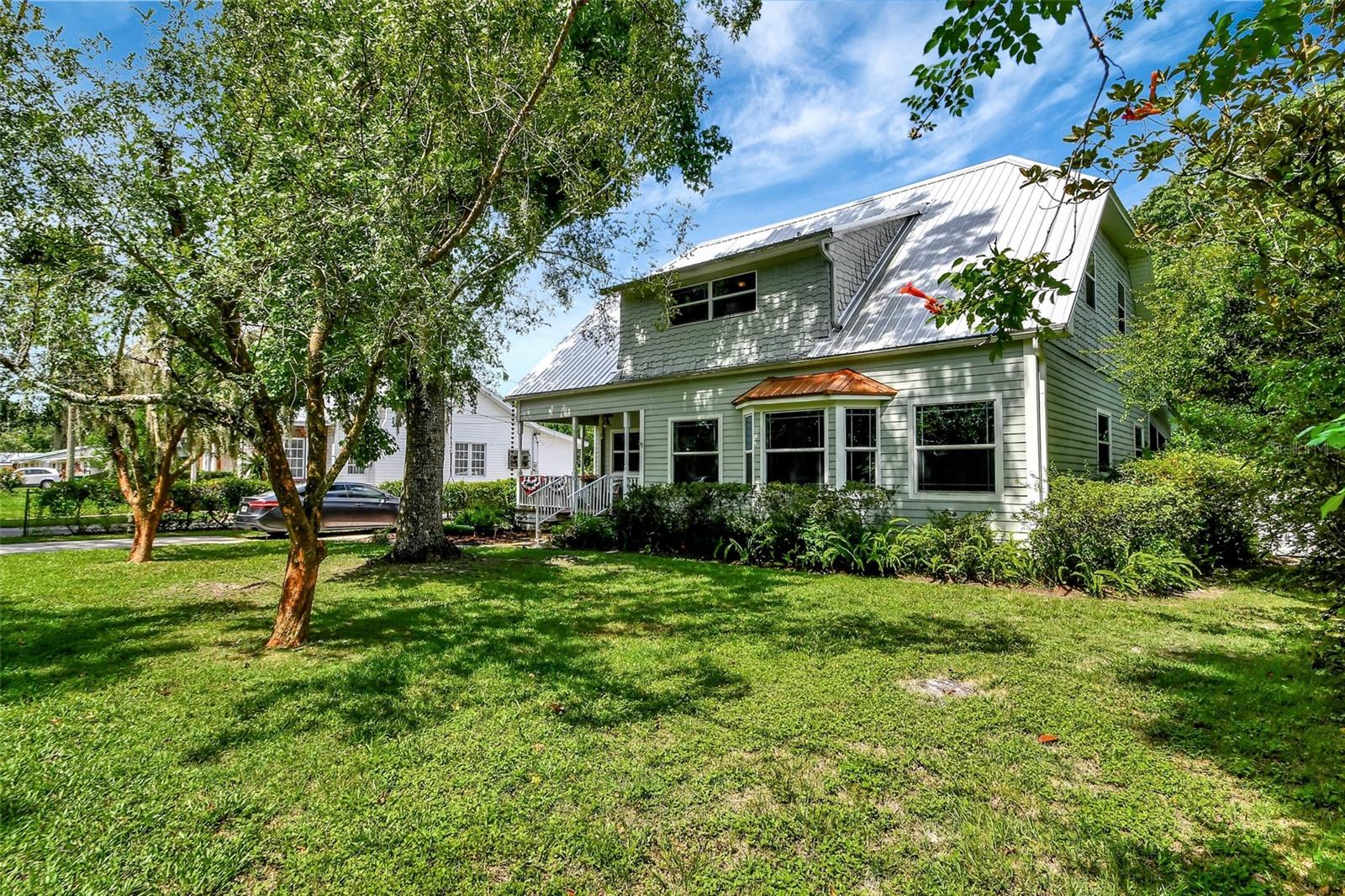 Kentucky Ave, Deland, FL 32724