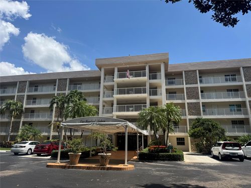 apt-404-3503 Oaks Way, Pompano Beach, FL, 33069-5325 | Card Image
