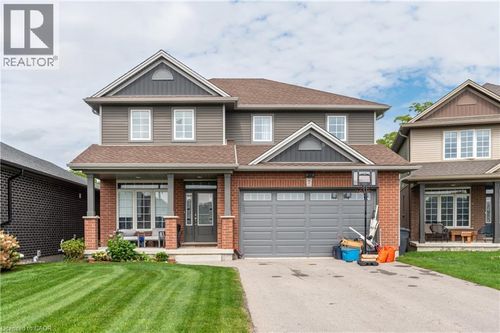 7 Mcpherson Crt, St Thomas, ON, N5P0E5 | Card Image