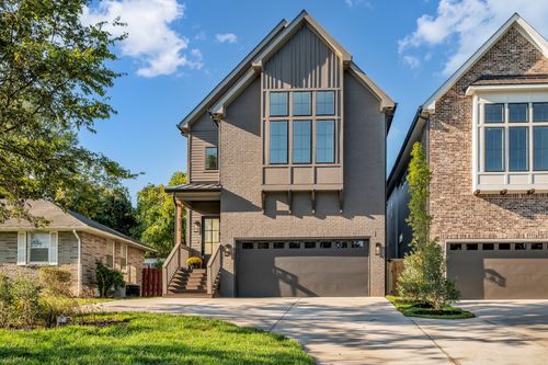605 American Rd, Nashville, TN, 37209-1868 | Card Image