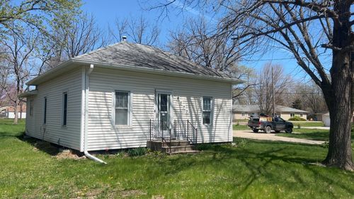 4577 Lafayette Rd, Evansdale, IA, 50707-1319 | Card Image