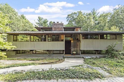 54 Nowell Farme Rd, Carlisle, MA, 01741-1831 | Card Image