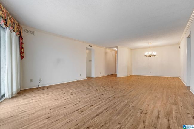 APT-504 - 1300 Beacon Pkwy E, Condo with 3 bedrooms, 3 bathrooms and null parking in BIRMINGHAM AL | Image 6