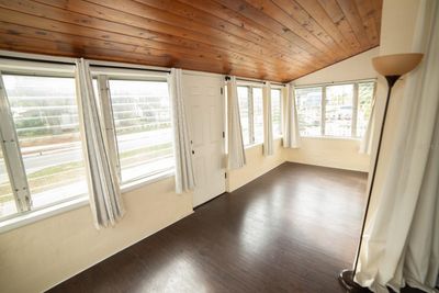 Front Sunroom | Image 3