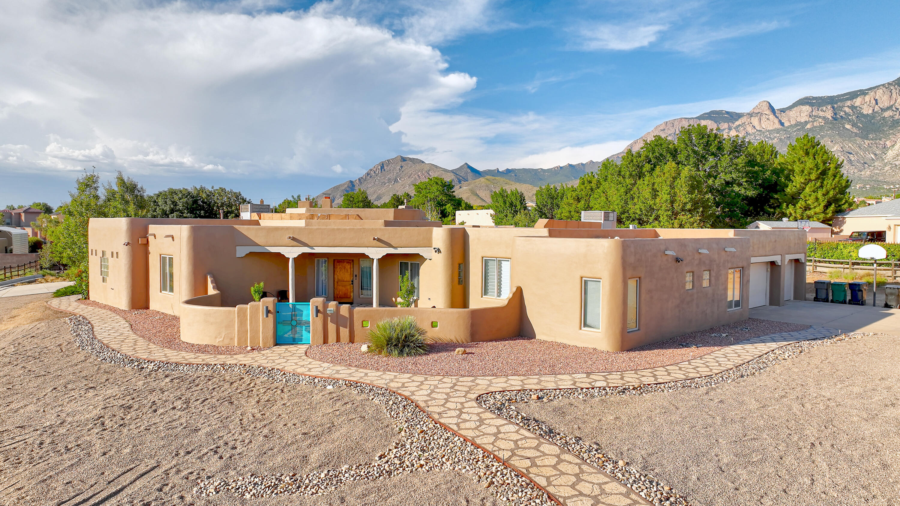Signal Ave, Albuquerque, NM 87122