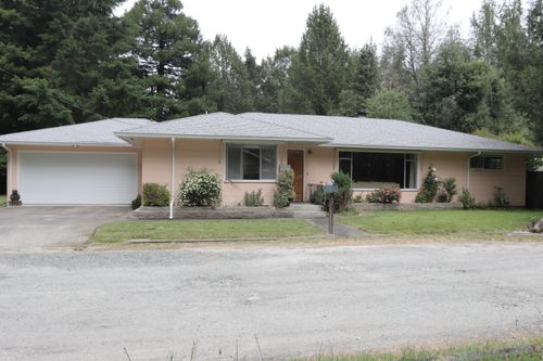 47 Forest Grove Ln, Miranda, CA, 95553-9265 | Card Image