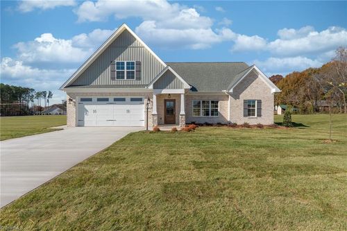 178 Sandpiper Drive, Lexington, NC, 27295 | Card Image