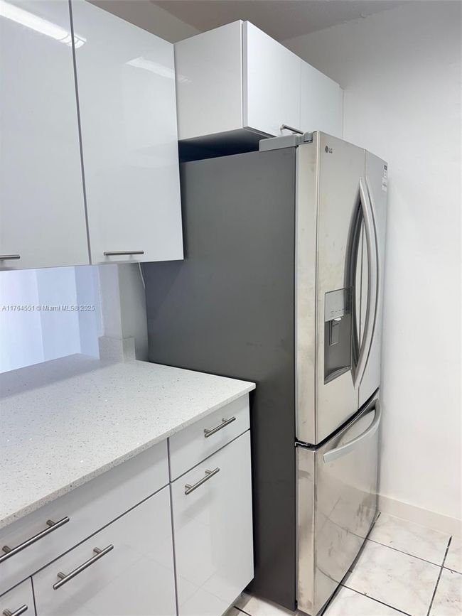 APT-407 - 677 Sw 9 Th Ave, Condo with 1 bedrooms, 1 bathrooms and null parking in Miami FL | Image 5