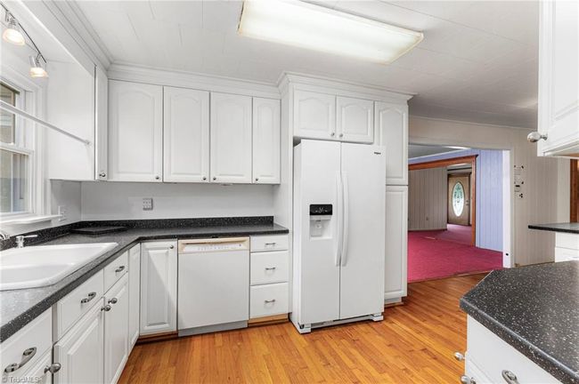 1805 Garner Rd, House other with 3 bedrooms, 2 bathrooms and null parking in Yadkinville NC | Image 17