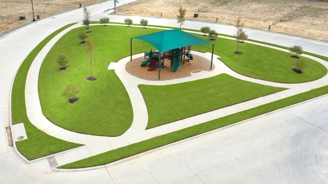 721 Running Iron Trl, House other with 4 bedrooms, 3 bathrooms and null parking in Mansfield TX | Image 9