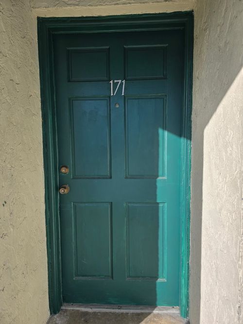 171-2325 W Pensacola St, TALLAHASSEE, FL, 32304-3001 | Card Image
