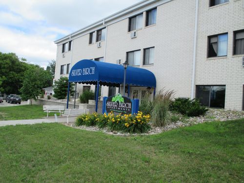 apt-104-303 Washington Ave, Detroit Lakes, MN, 56501-2453 | Card Image