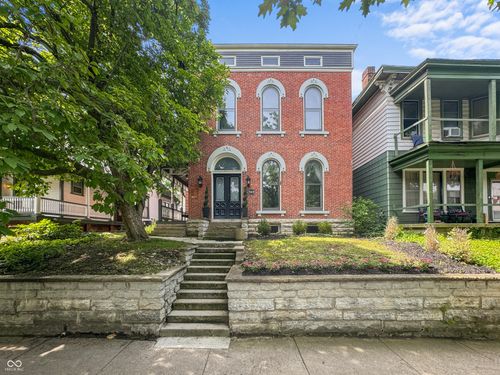 543 Fletcher Ave, Indianapolis, IN, 46203-1033 | Card Image