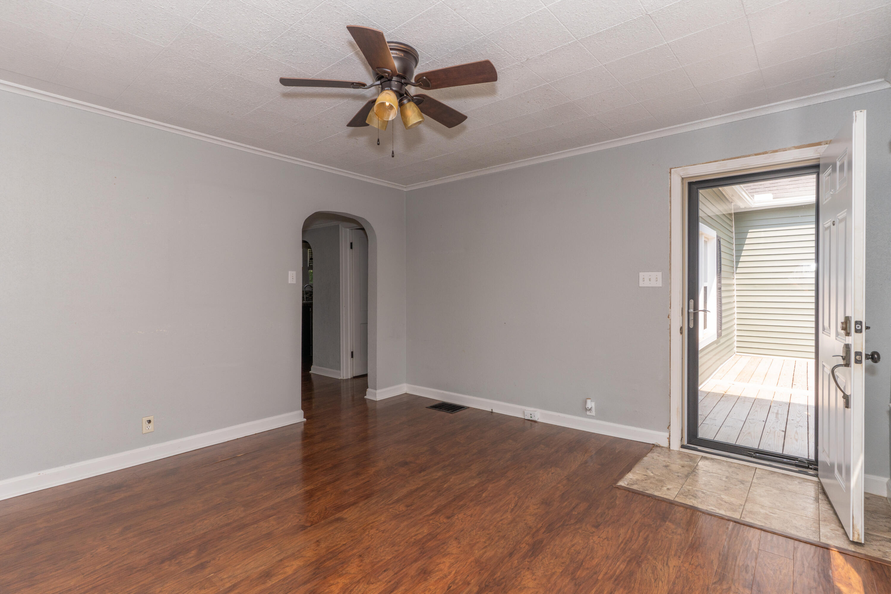Residential in MOBERLY 4