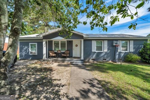 611 E 3rd Ave, Cordele, GA, 31015-3610 | Card Image