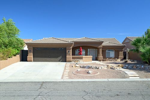 2121 E Desert Lakes Dr, Fort Mohave, AZ, 86426-6813 | Card Image