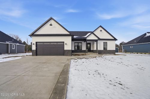 432 Linden Dr, Pemberville, OH, 43450-9906 | Card Image