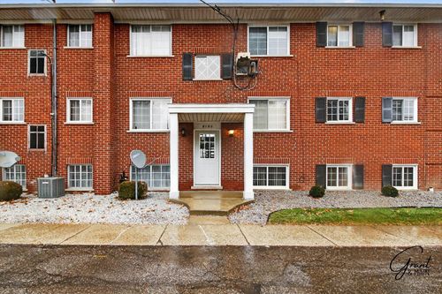 8180 Crestview Drive, Warren, MI, 48312 | Card Image